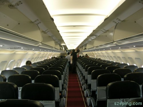 4-air-asia-back.jpg