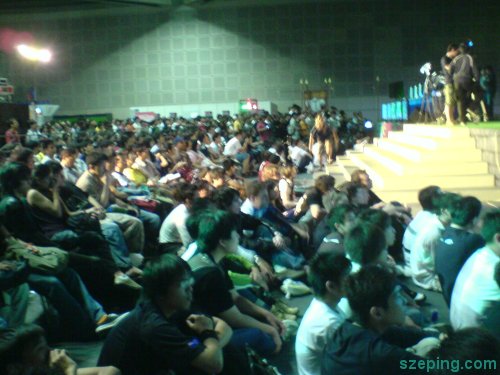 crowds.jpg