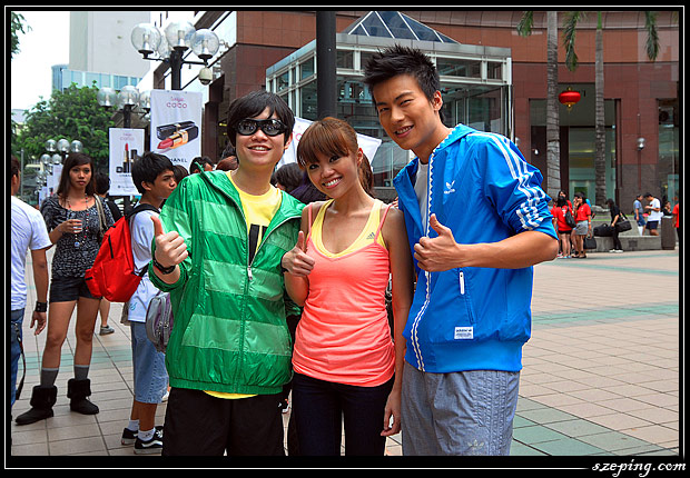fnn_flash_mob01.jpg